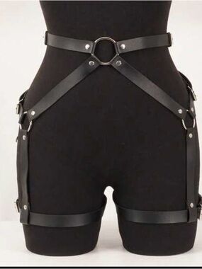 Black Faux Leather Harness & Garters - Sleek Edged Style M Unisex New